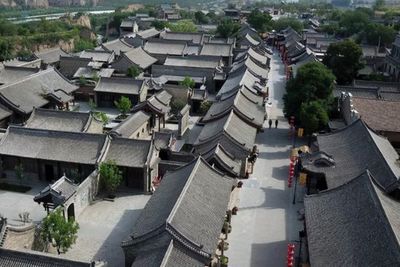 山西“豪華”古城 35億打造的太原新地標(biāo)，游客直呼“真不賴”！